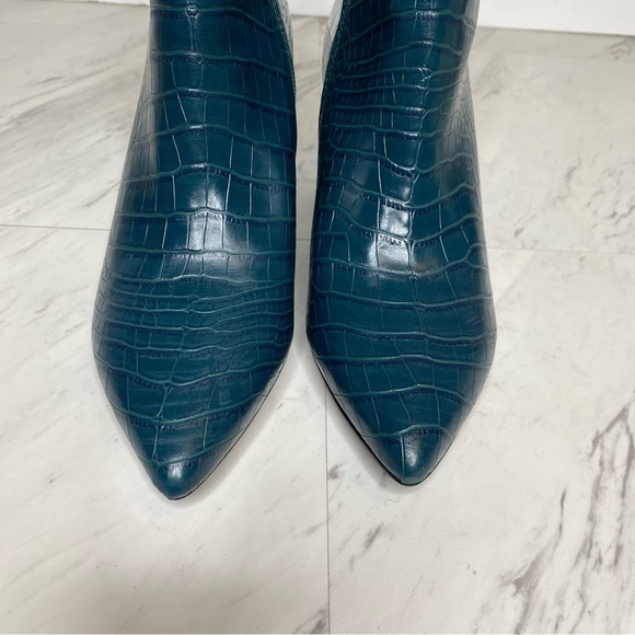 Steve Madden Nadalie Blue Crocodile Pointy Toe Bootie 7M - Picture 11 of 15